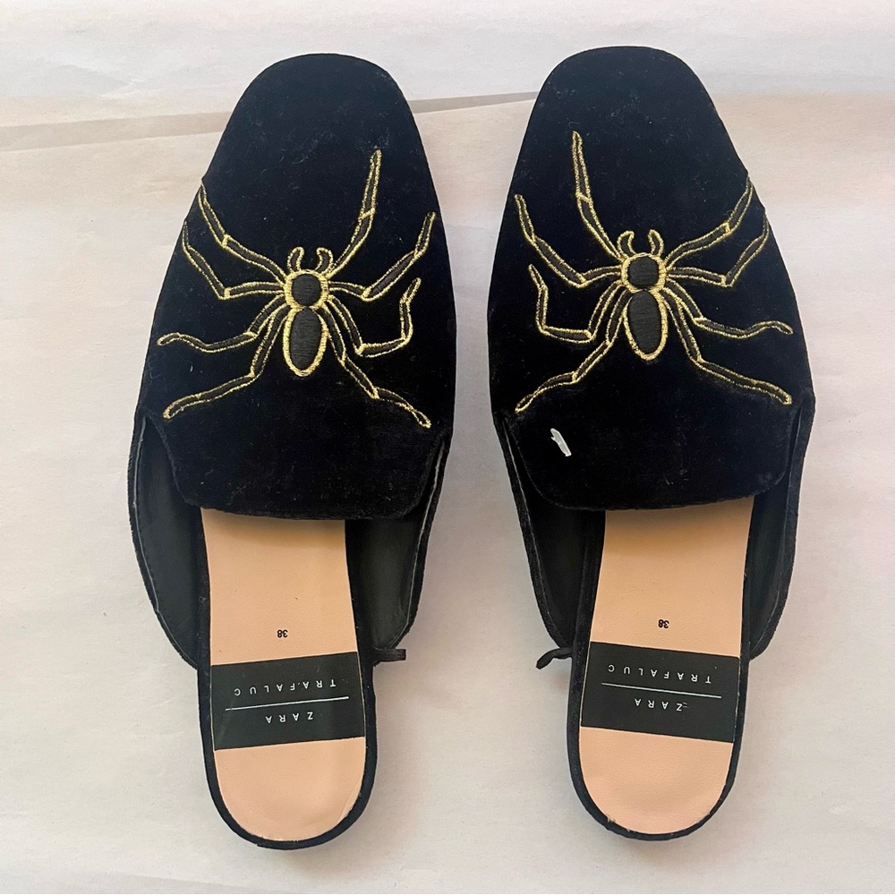 Zara Trafaluc Black Velvet Mules with Gold Spider Embroidery - Picture 5 of 8